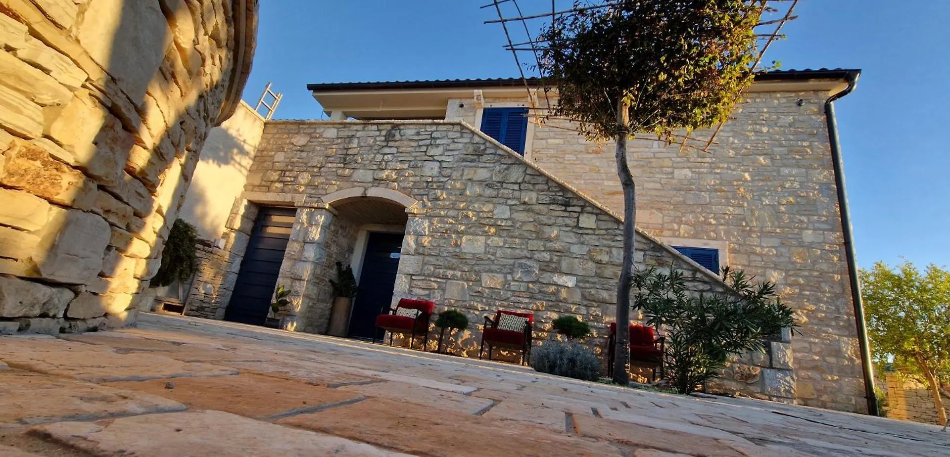 Villa Stone Lace Kolan Appartamento
